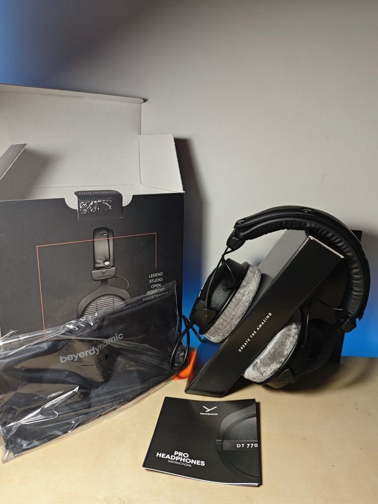 Beyerdynamic DT 990 PRO *NOVO*
