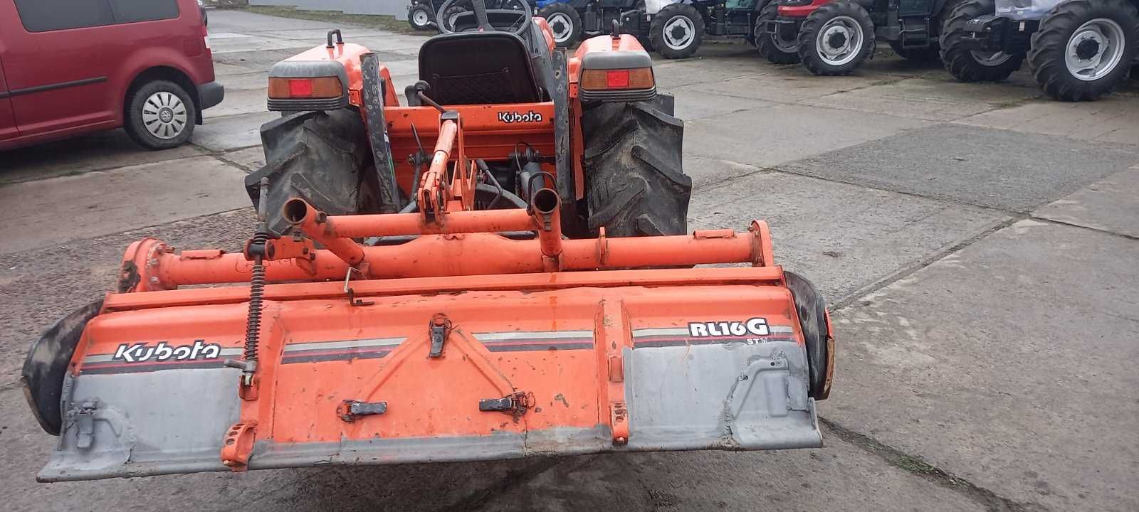 Японський трактор KUBOTA GL29