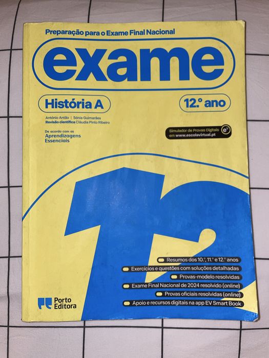 Livro de preparação exame História A porto editora