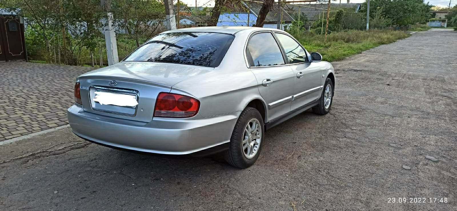 Продам Hyundai Sonata EF 2.0 газ бензин 2004 рік