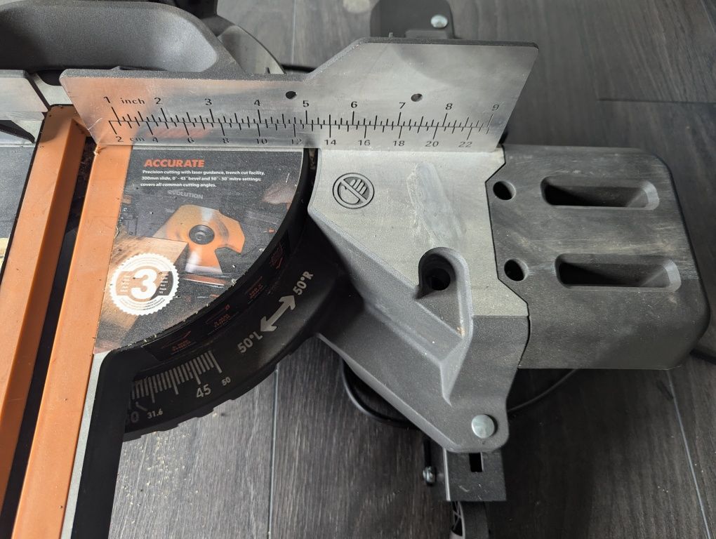 Pilarka piła ukośnica z posuwem Evolution R255SMS+ Soft Start Jak Nowa