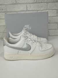 Sneakersy Nike Air Force 1'07 Ess TRND r.42,5 skóra naturalna