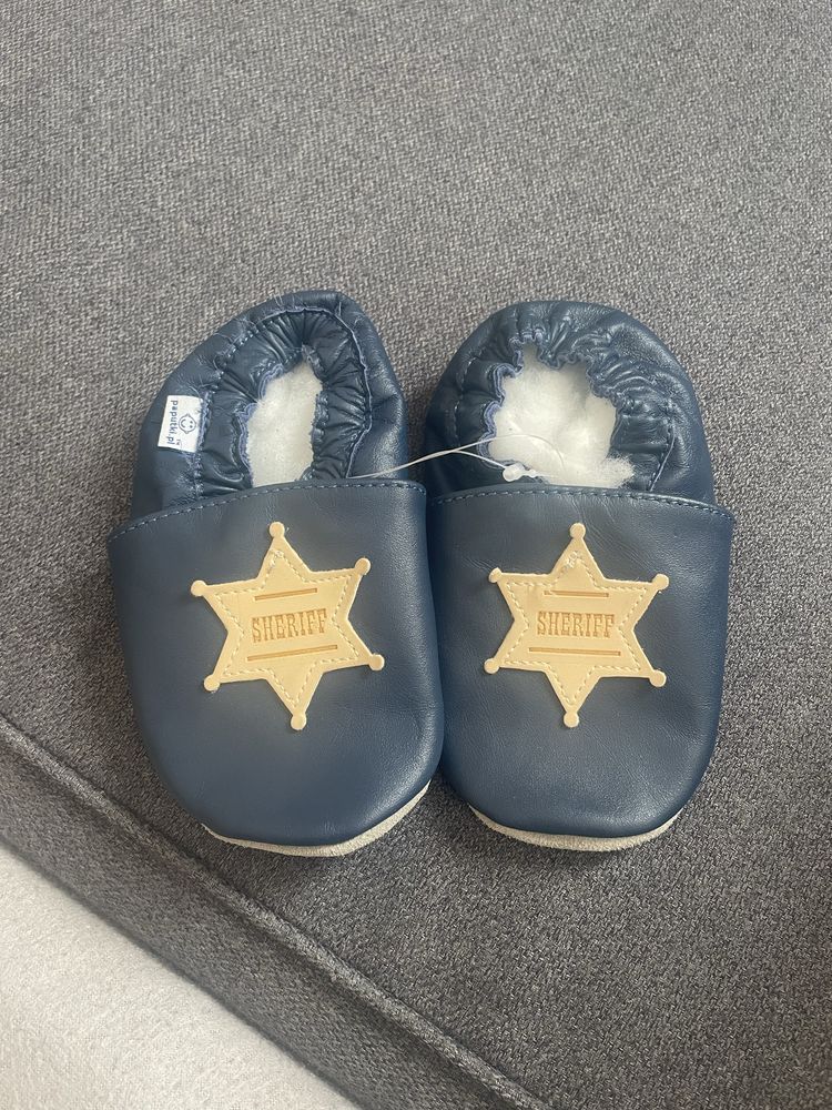 Kapcie skorzane chlopiece nowe wkladka 16cm