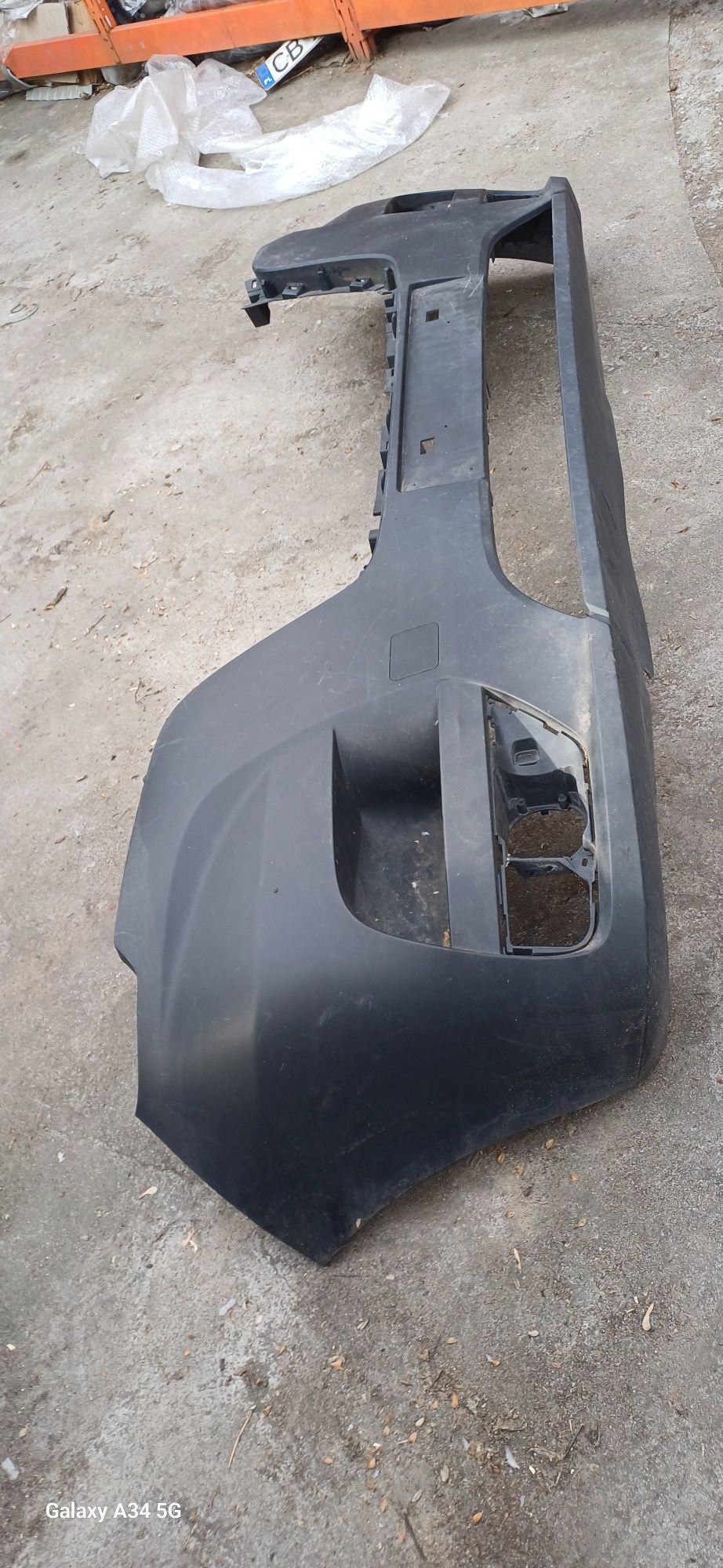 Renault Master IV zderzak przód przedni