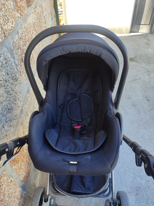 Carrinho de bebê completo