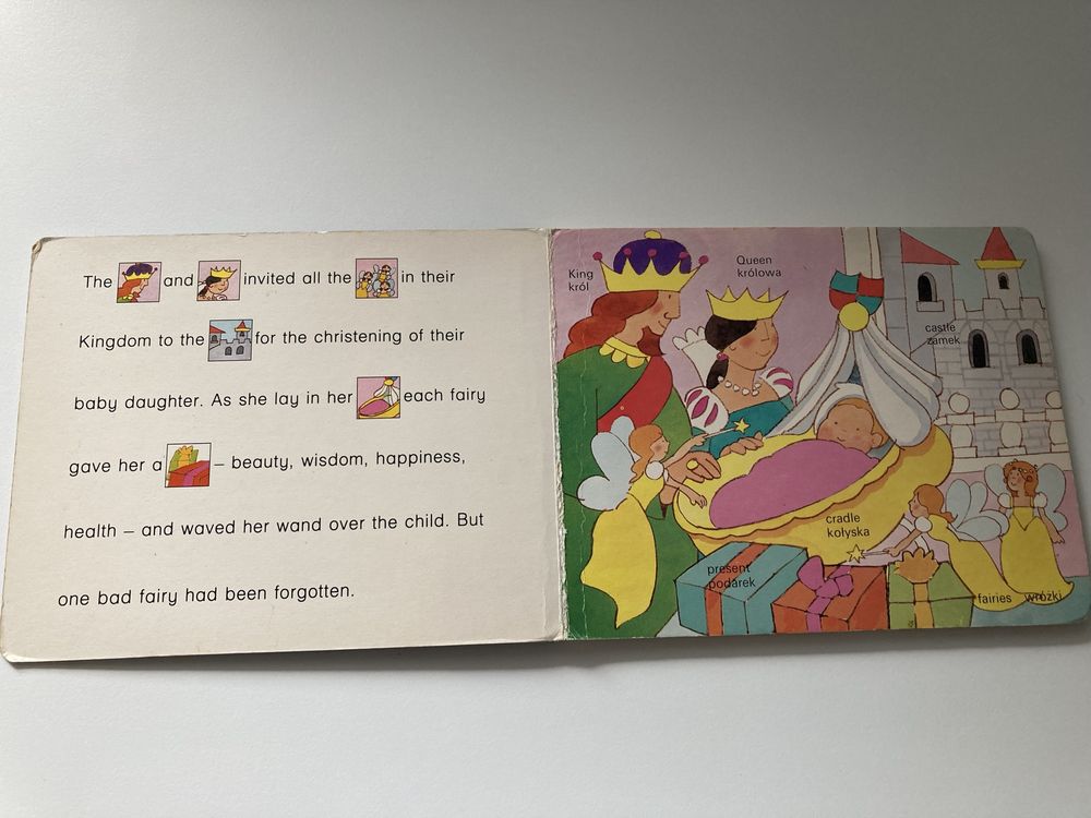 Śpiąca Królewna po angielsku The sleeping beauty książka dla dzieci