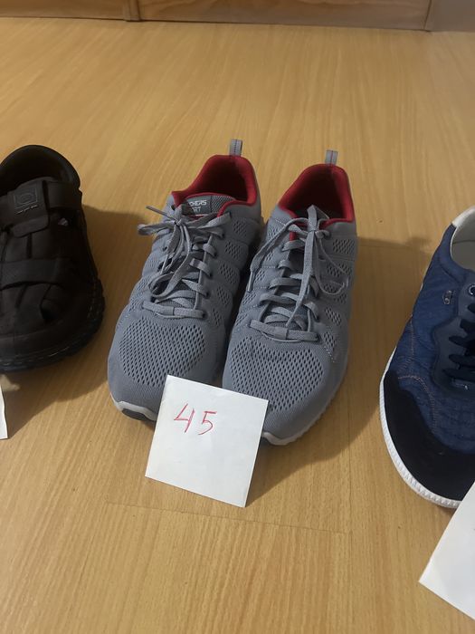 Calcado de homen tam grande