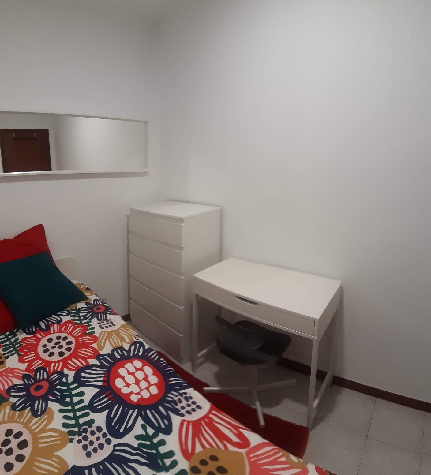 Alugo quarto a jovem em Braga (S. Vítor)