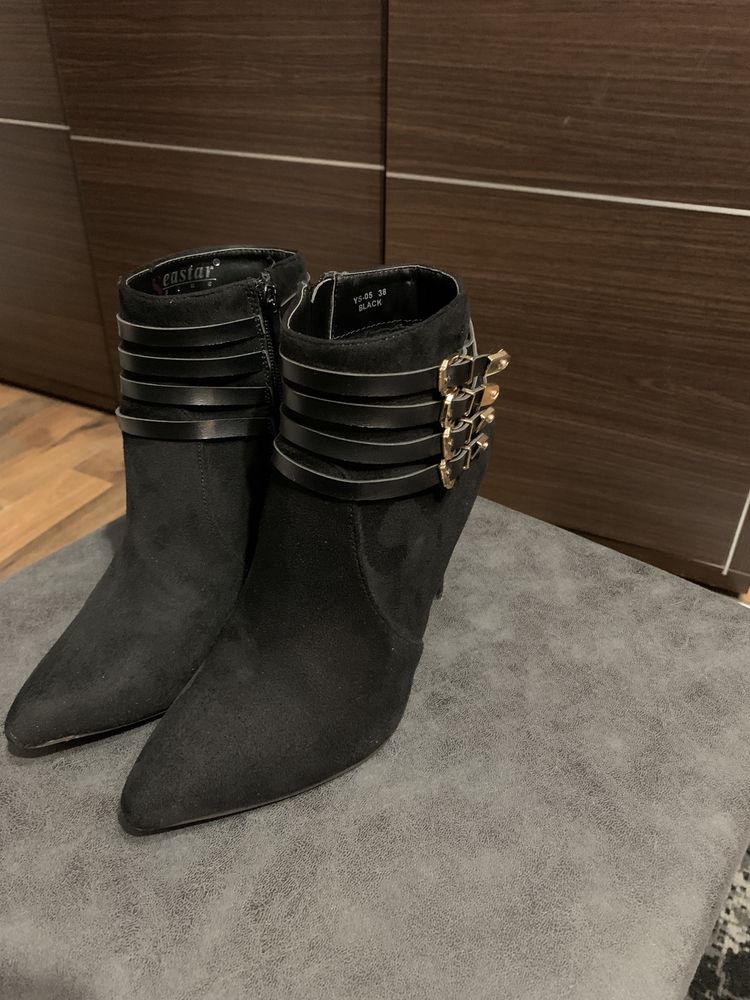 Buty botki kozaki 38 Guess