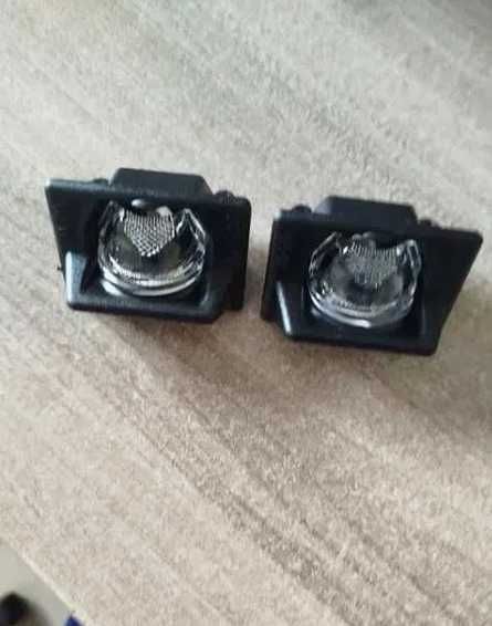 Fiat 126p Polonez lampki tablicy rejestracyjnej komplet 2 szt nowe
