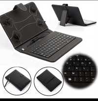 Capa Tablet c/ teclado 7”