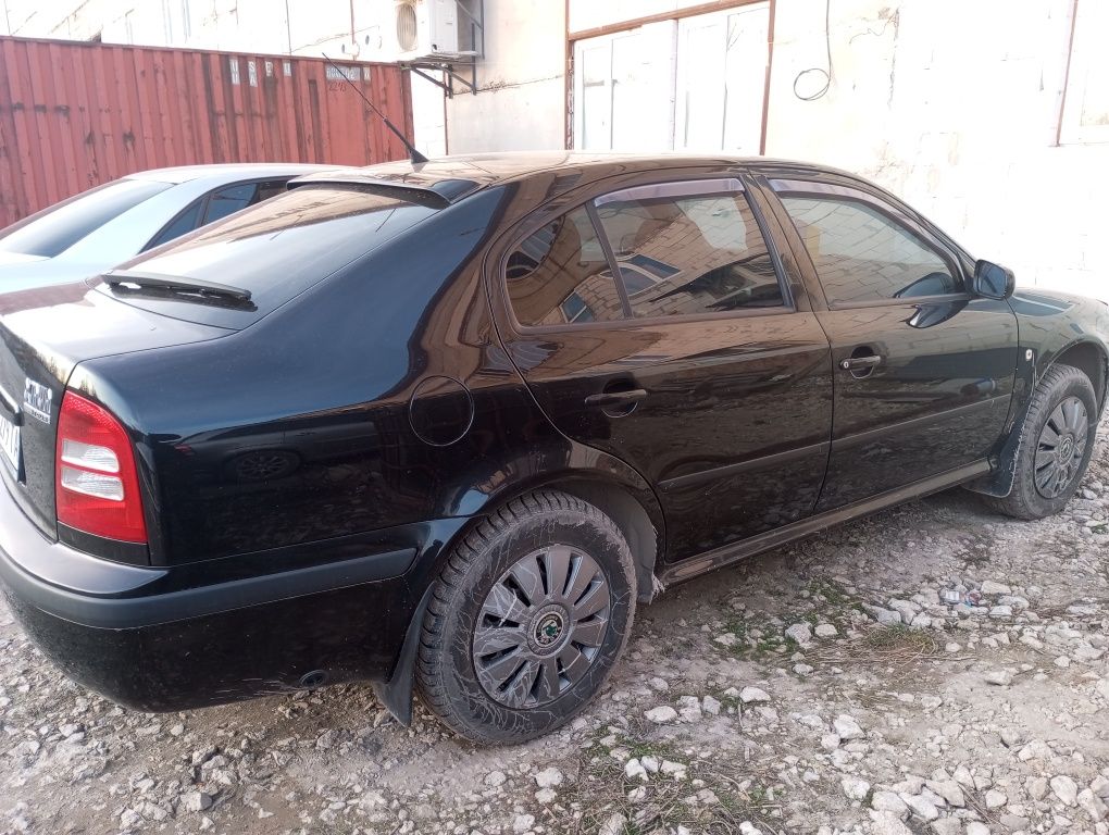 Skoda octavia tour 1.6 MPI