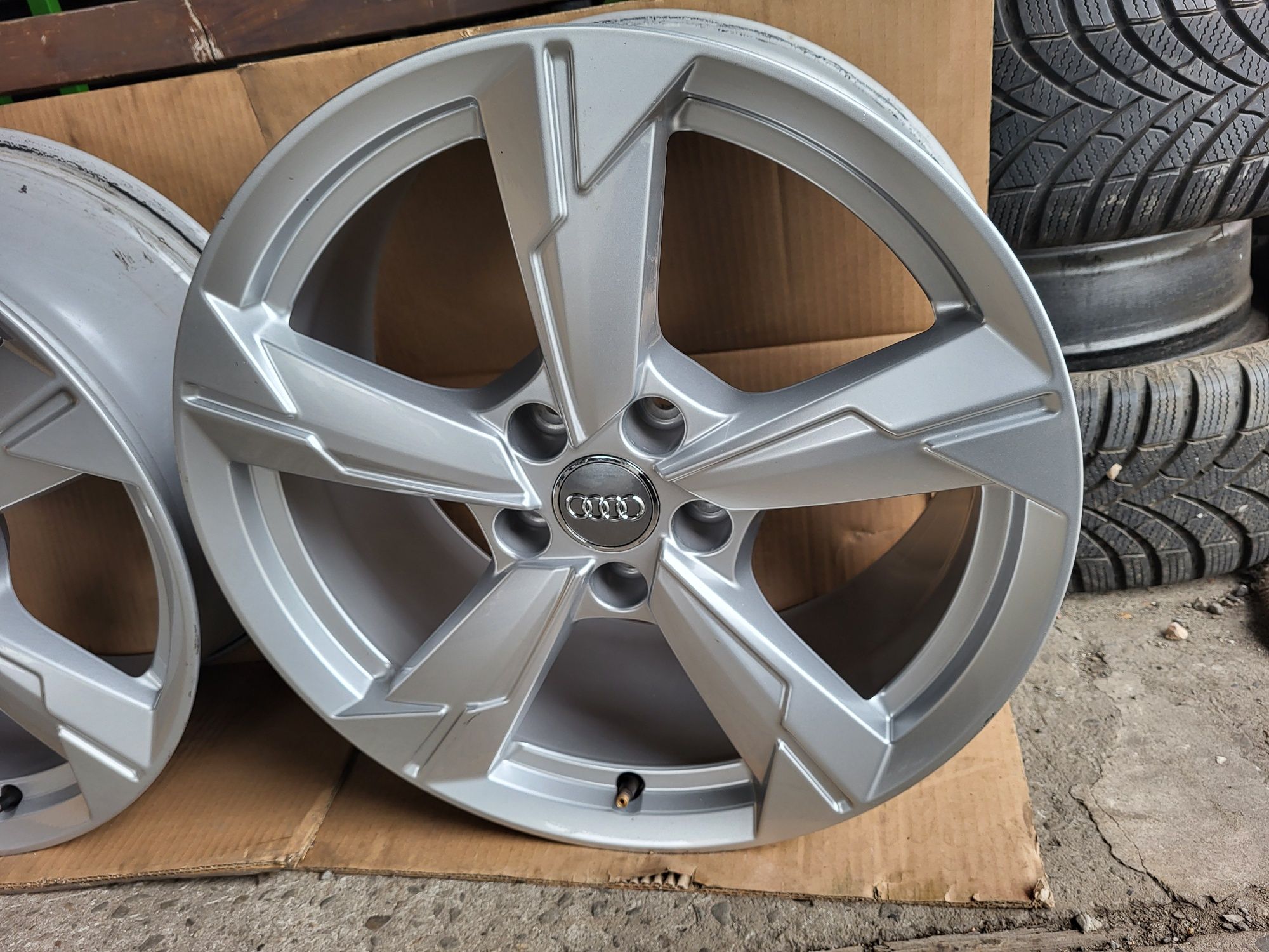 Alufelgi 5x112 18cali Audi Oryginalne