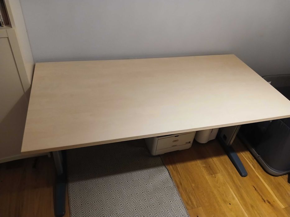 Duze biurko 160x80