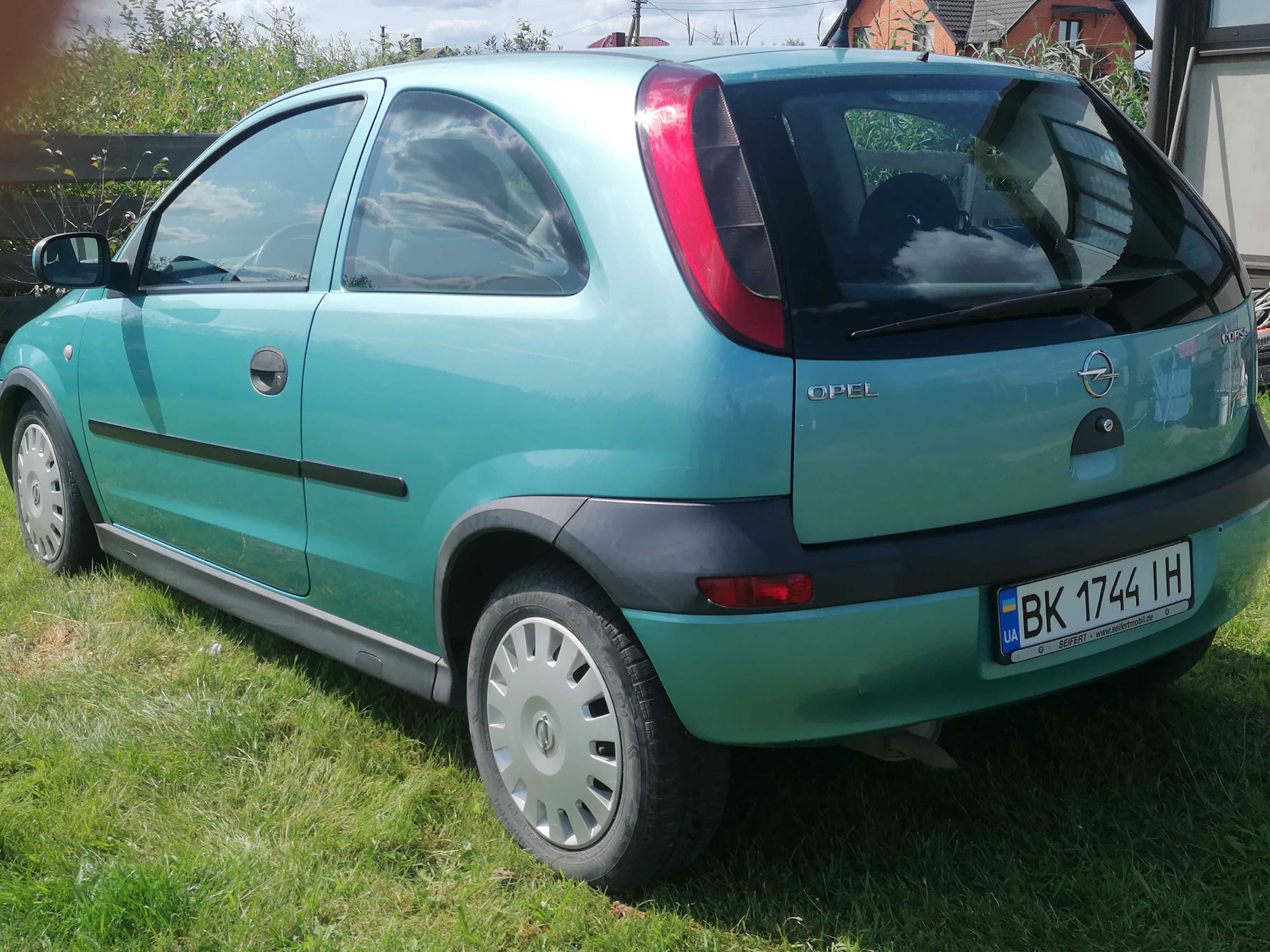 OPEL CORSA 2002рік