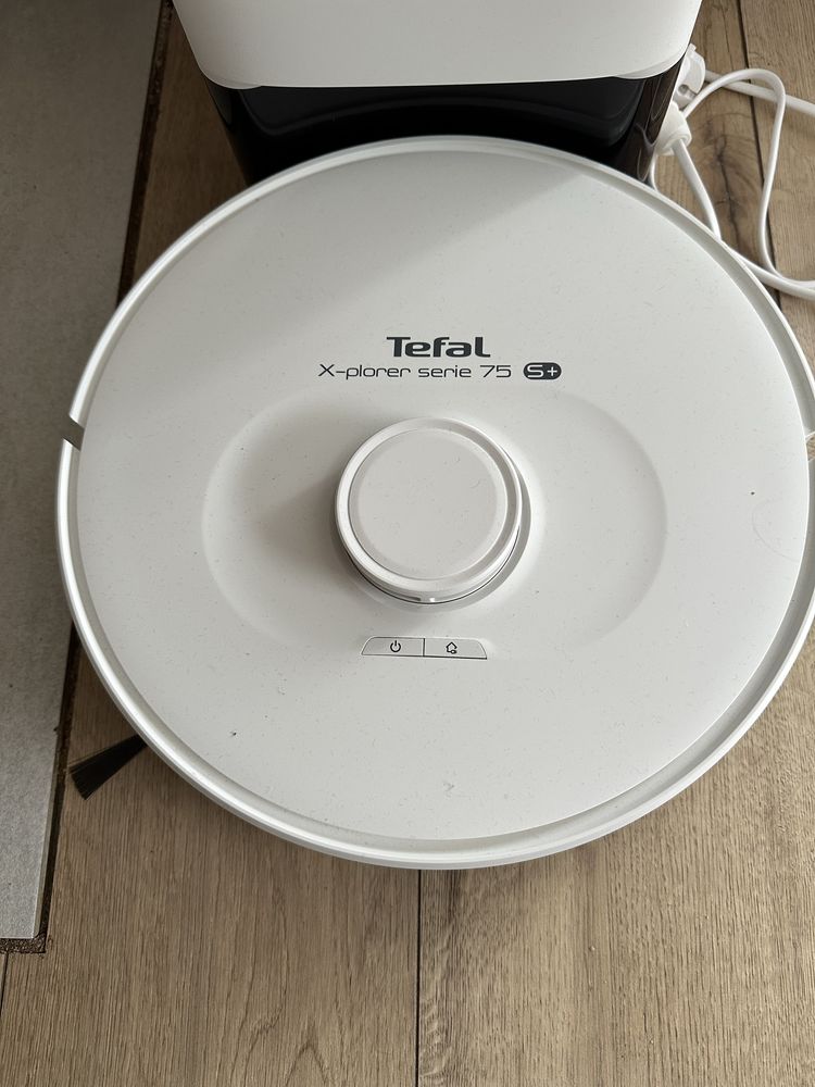 Robot sprzatający Tefal xplorer serie 75 s+