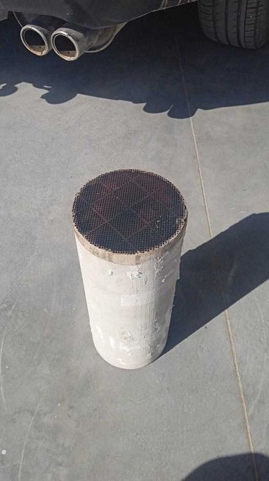 Викуп каталізаторів, аналіз, б/у каталізатор куплю. Скупка, продати.