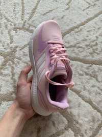 Жіночі кросівки adidas