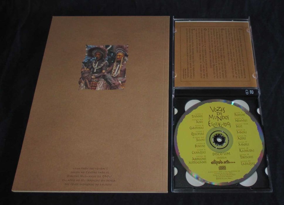 Livro e Cd's Vozes de Mundos Esquecidos Música Tradicional