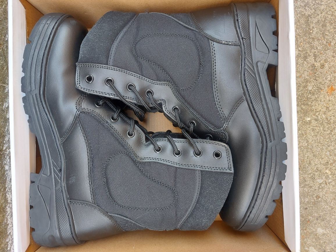 Botas CITYGUARD para Vigilantes, GNR, PSP,  Tamanho 43. Muito leves.