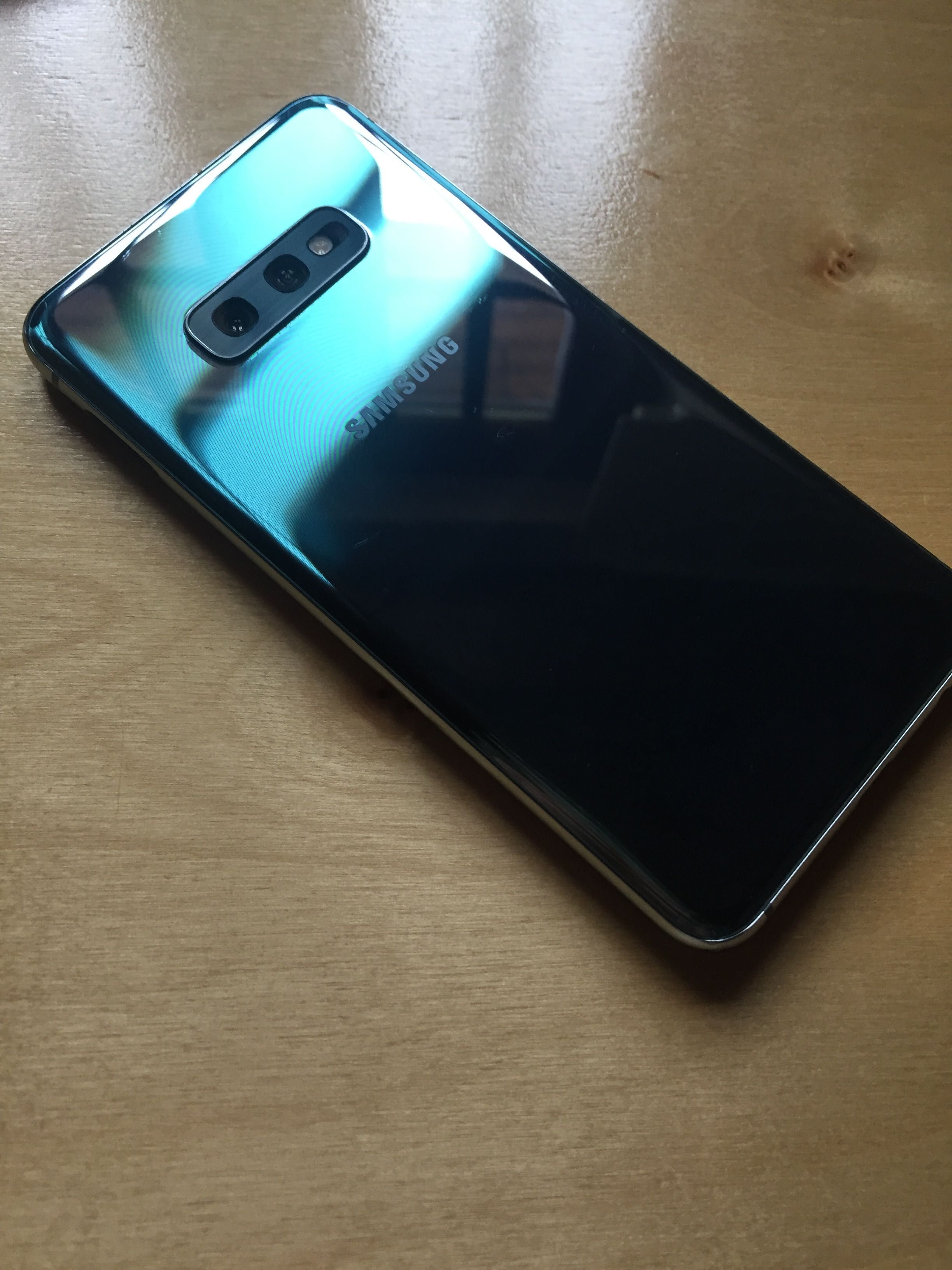 Samsung Galaxy S10E - 128GB