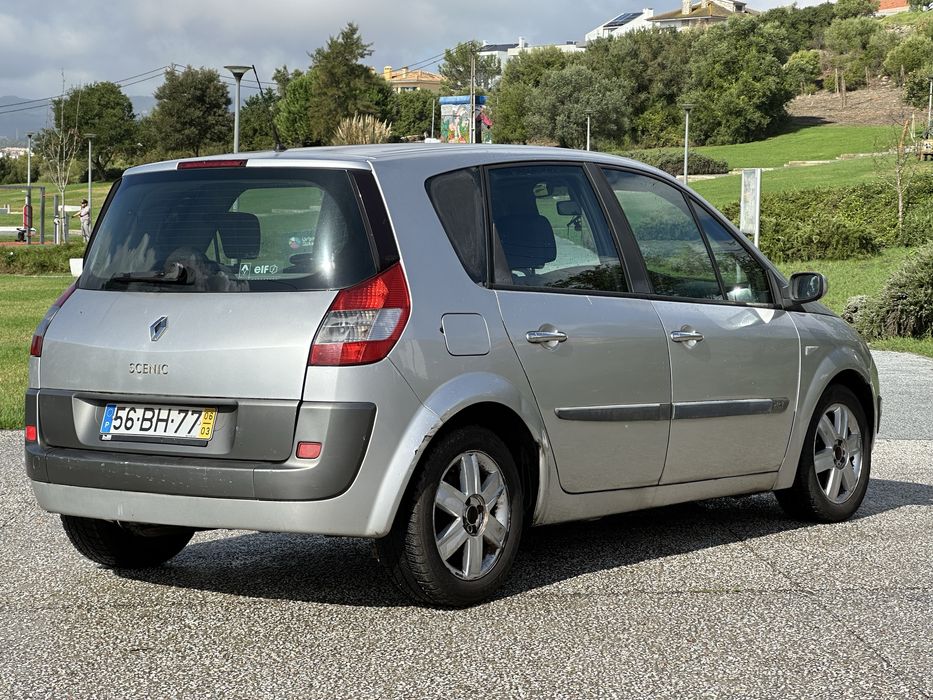 Renault Scenic 1.5 dci 110 CV