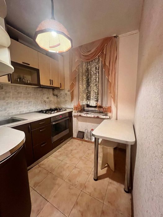 Продам 1 кім квартиру на пр. Добровольского за 17500 у е.