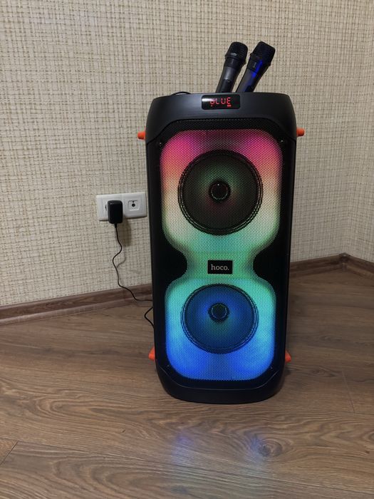 портативна Bluetooth-колонка Hoco Manhattan BS53 караоке