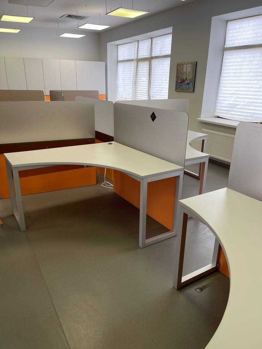 РОЗПРОДАЖ офісної меблі столи компʼютерні письмові