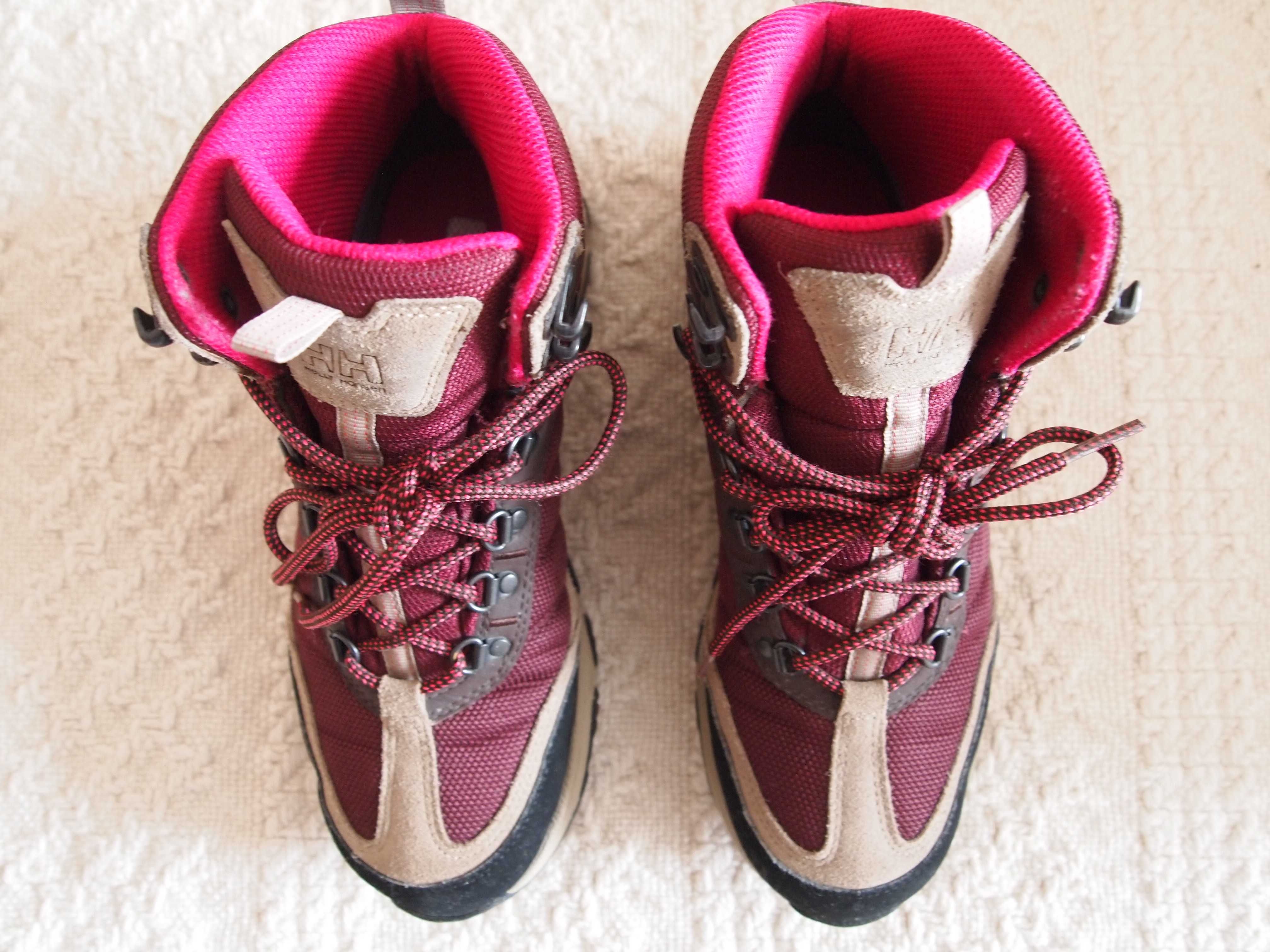 HELLY HANSEN  buty ocieplane,  rozmiar 38, używane