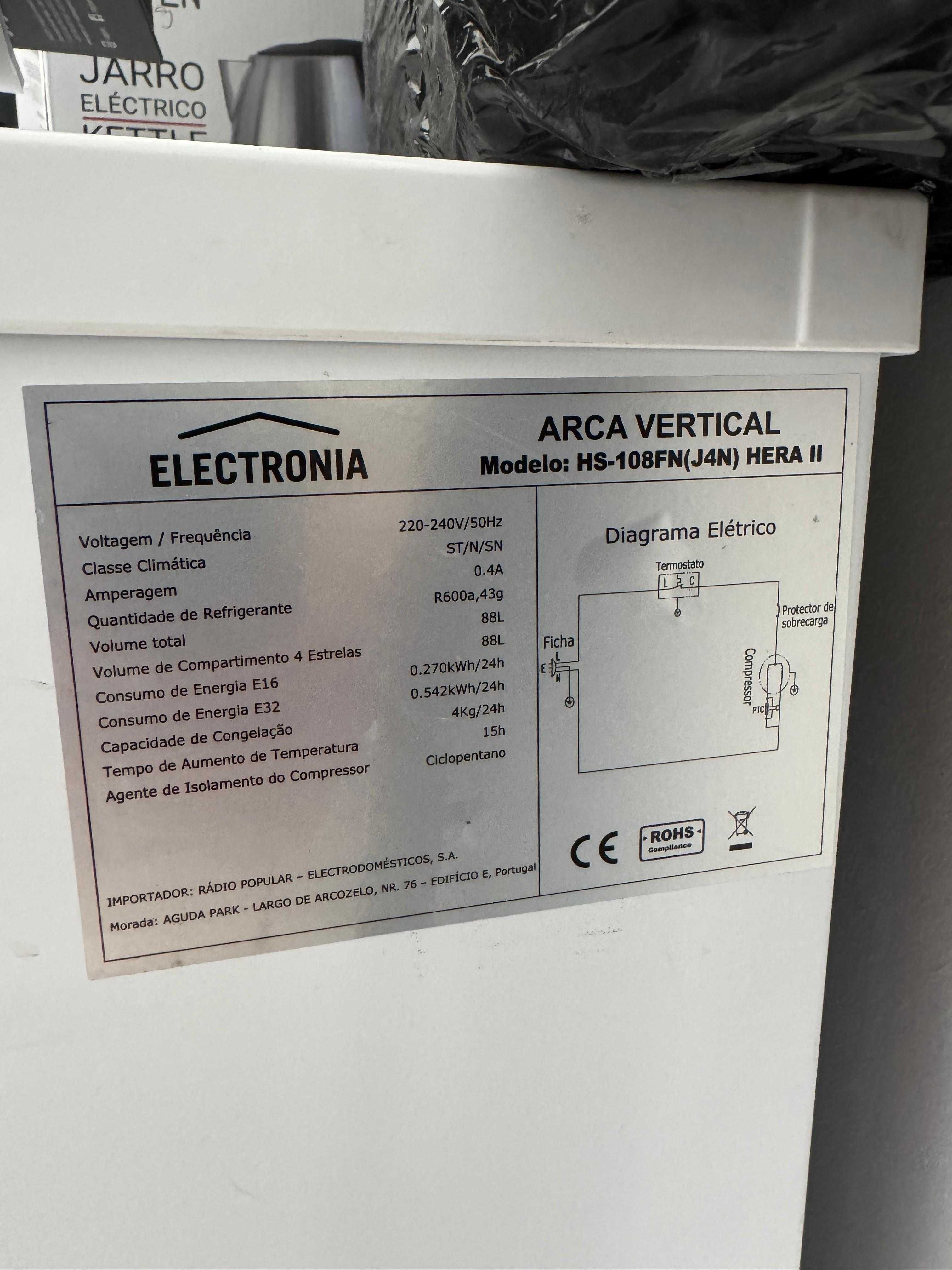 Arca Congeladora de Gavetas com 2 anos
