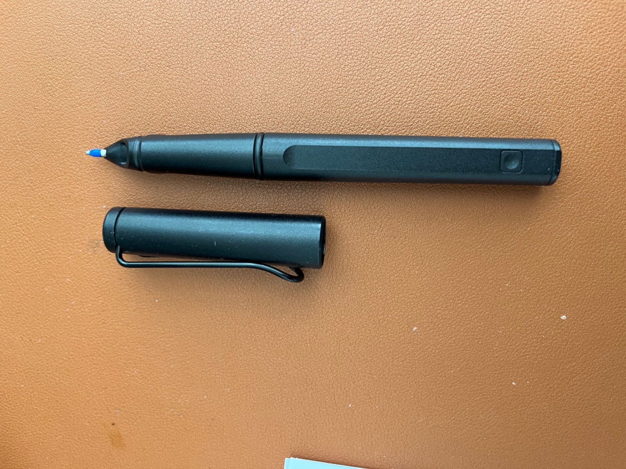 Caneta LAMY safari all black ncode (Como Nova, só caneta)