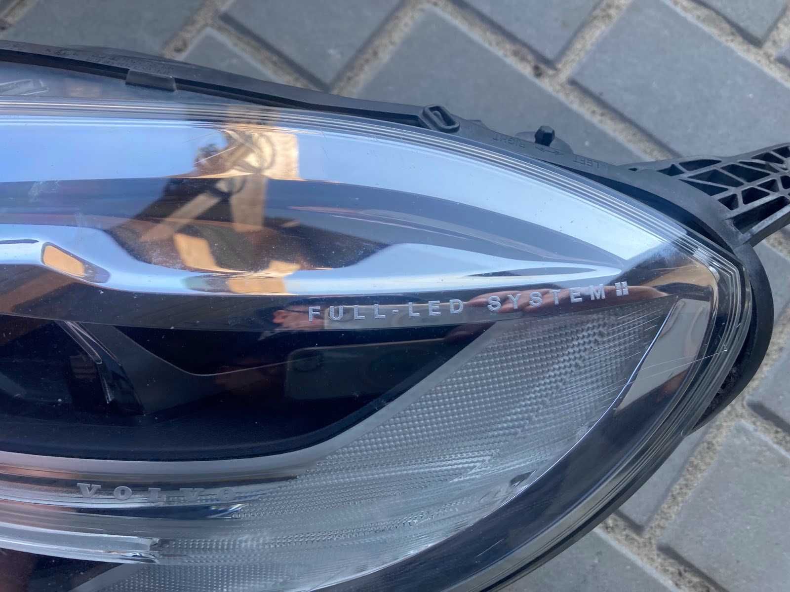 Volvo V40 II 2 LIFT Full LED LAMPA Lewy przod przednia EUROPA /wysylka
