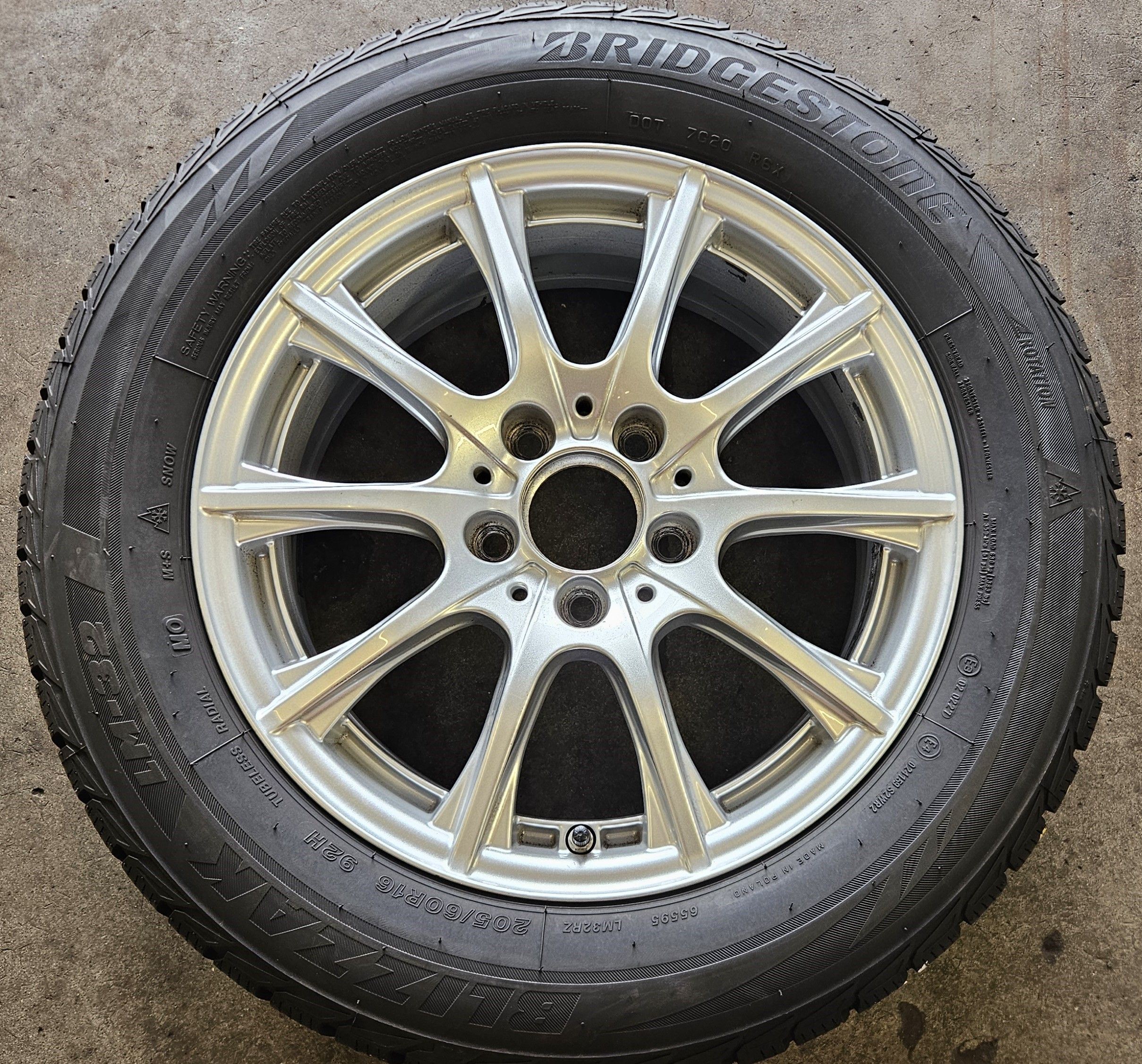 4x Felgi aluminiowe MERCEDES OE 6.5 x 16 5x112 ET38 Mercedes C-Klasa
