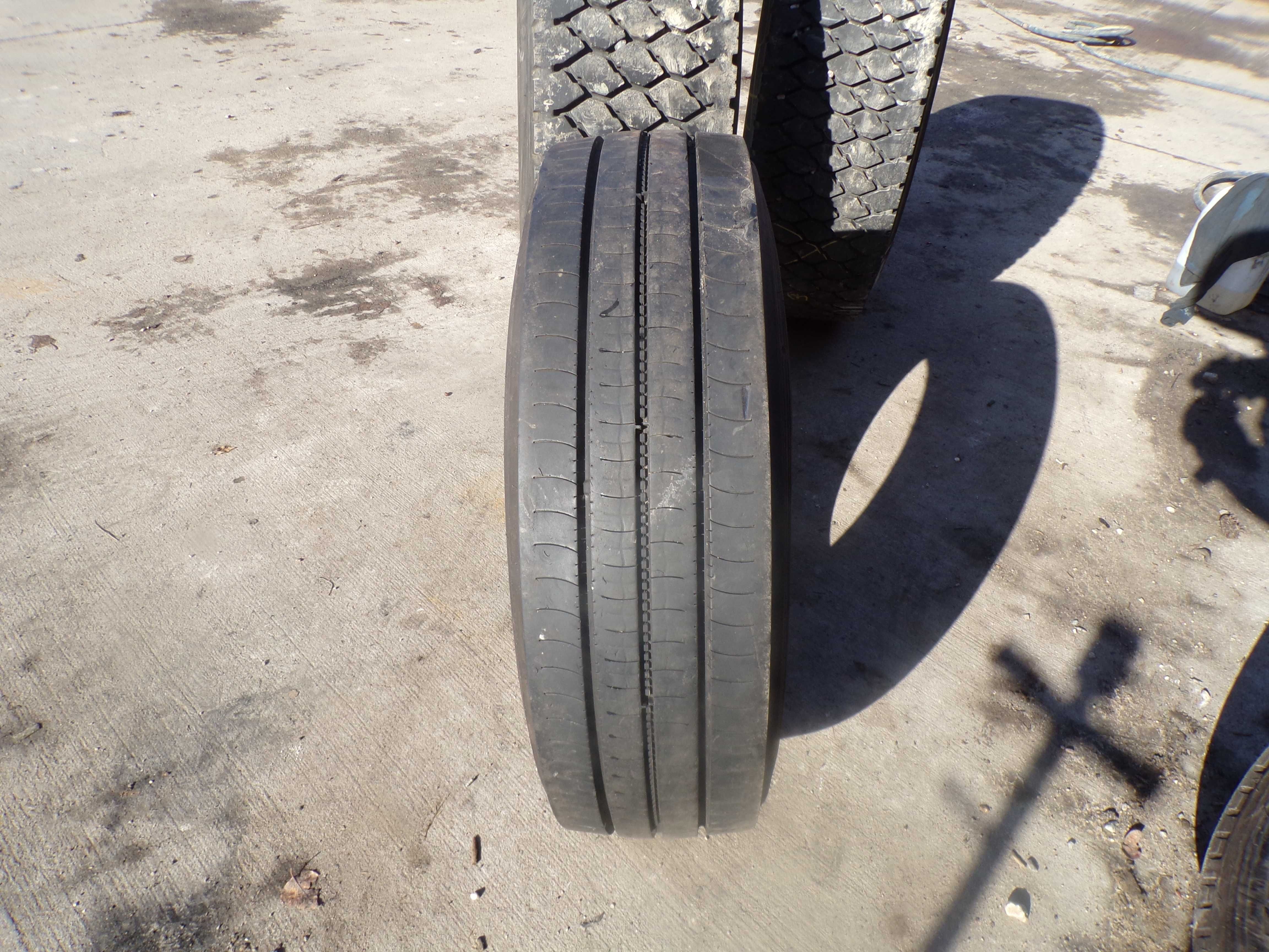 Opona 225/75R17.5 BRIDGESTONE R-STEER 002 (550 netto)