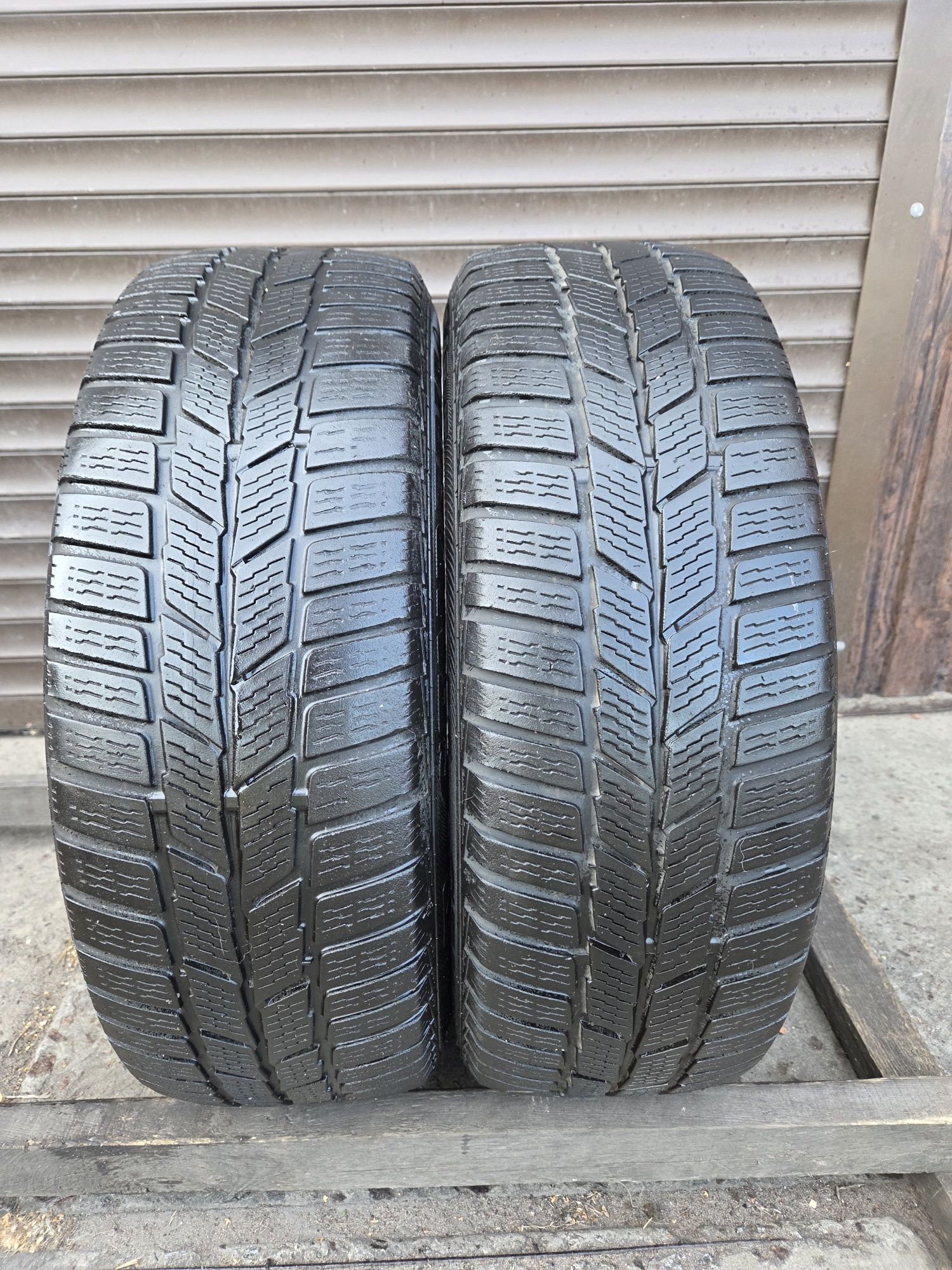 Шини всесезонні 195/65/r15, Semperit Master-Grip.