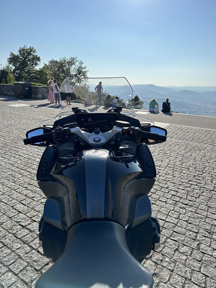 BMW R 1250 RT  trilpe black muito estimada