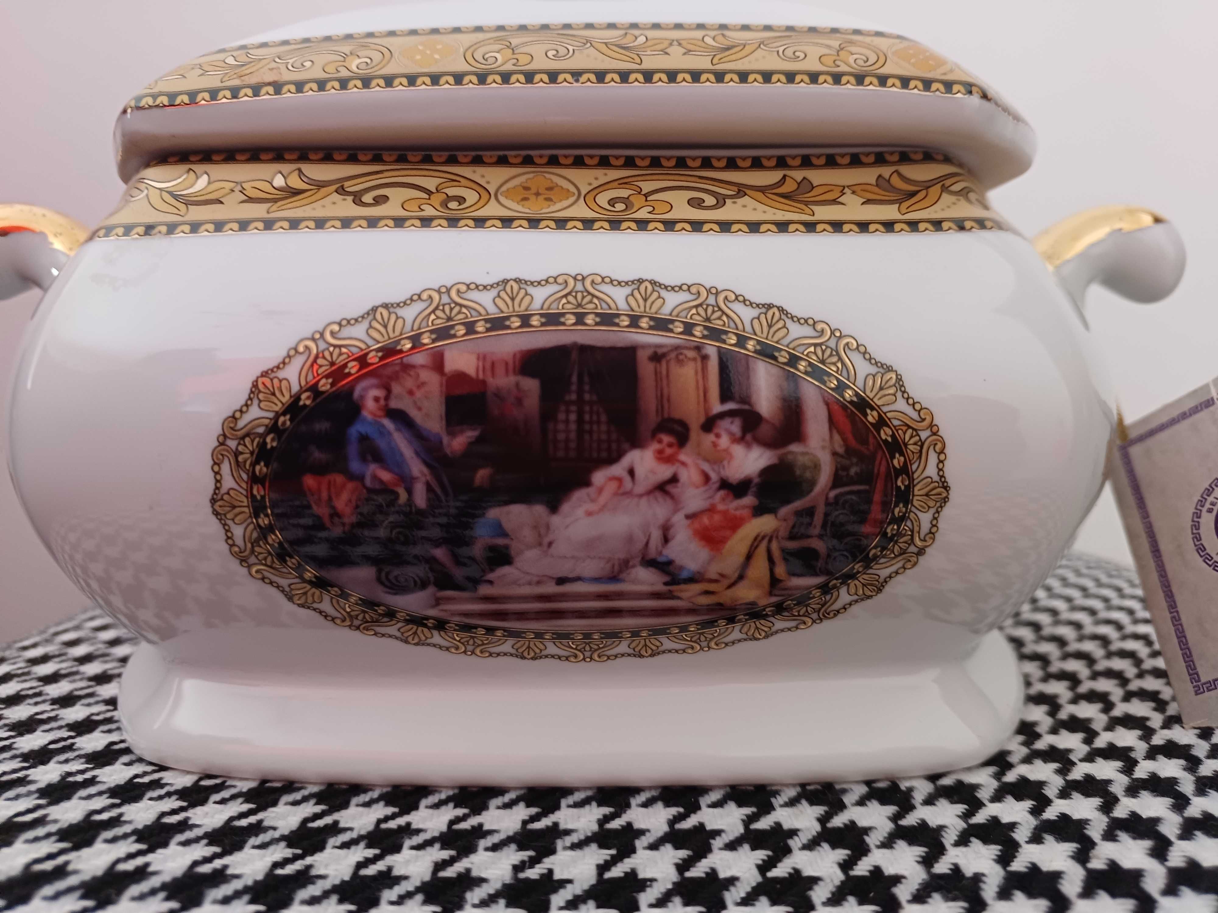 Terrina de Porcelana Belle Epoque