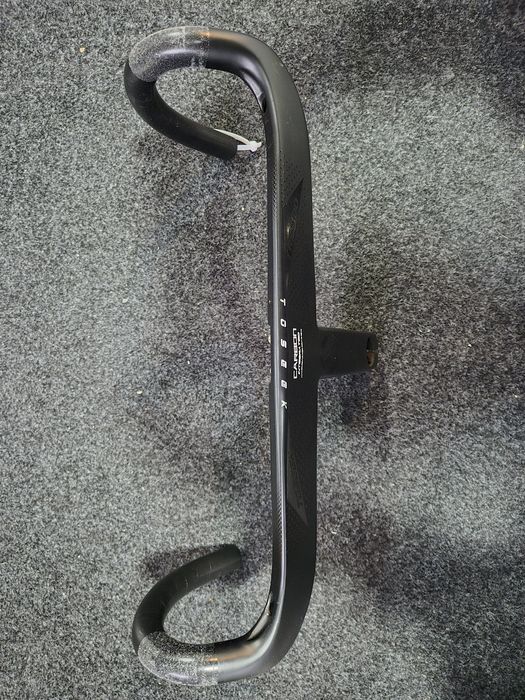 Guiador/Avanço Integrado de Carbono (TOSEEK)