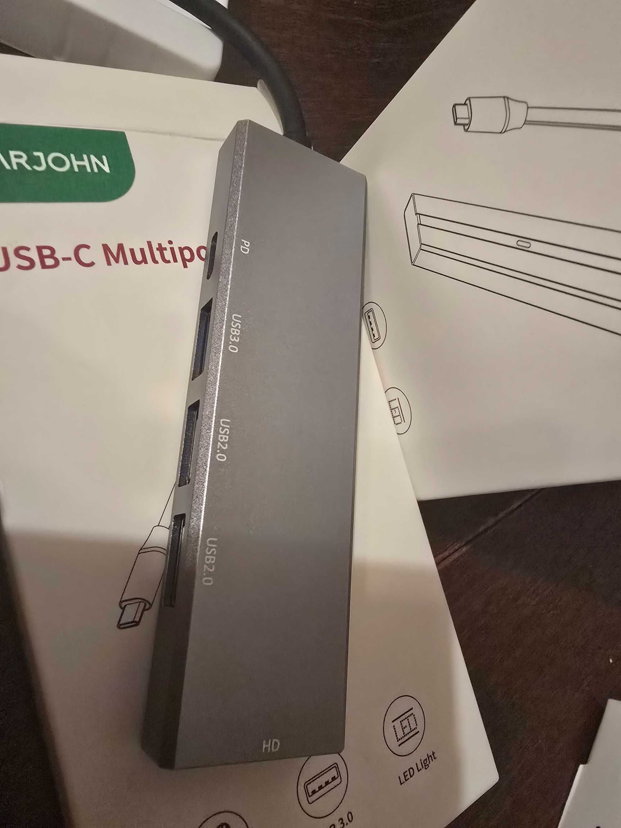Hub USB multiport adapter