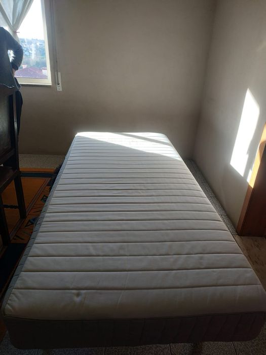 4Estrados e 1colchão