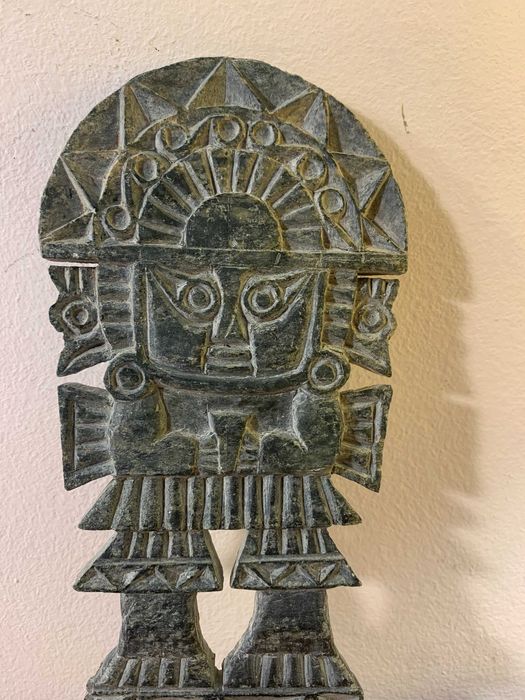 kamienna replika amulet Tumi, używany przez Inków Peru