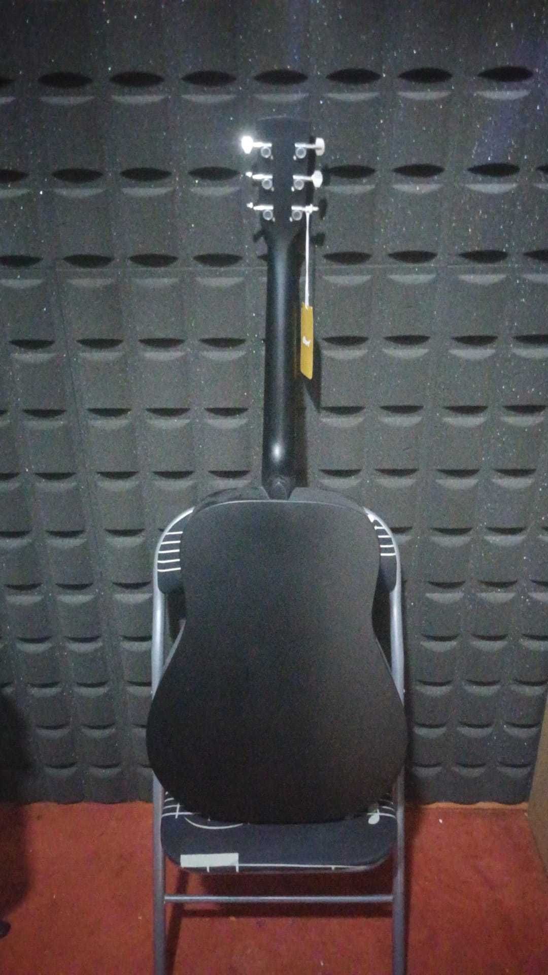 Guitarra Acustica AD810 BK