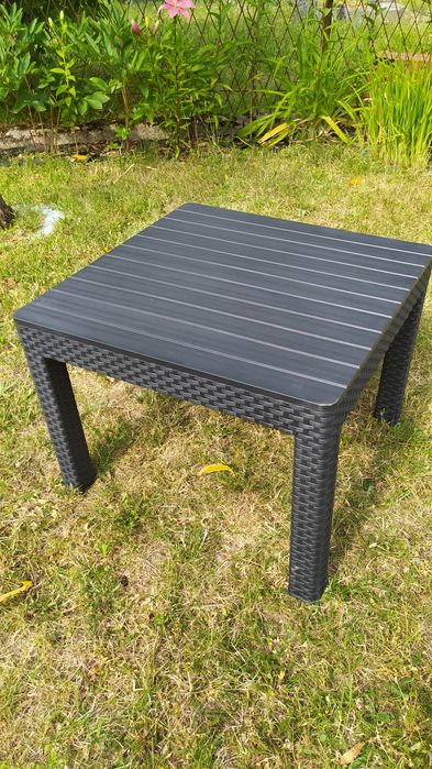 Stolik ogrodowy lub na taras . Techno ratan
