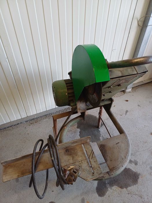 Gumówka przecinarka szlifierka stołowa