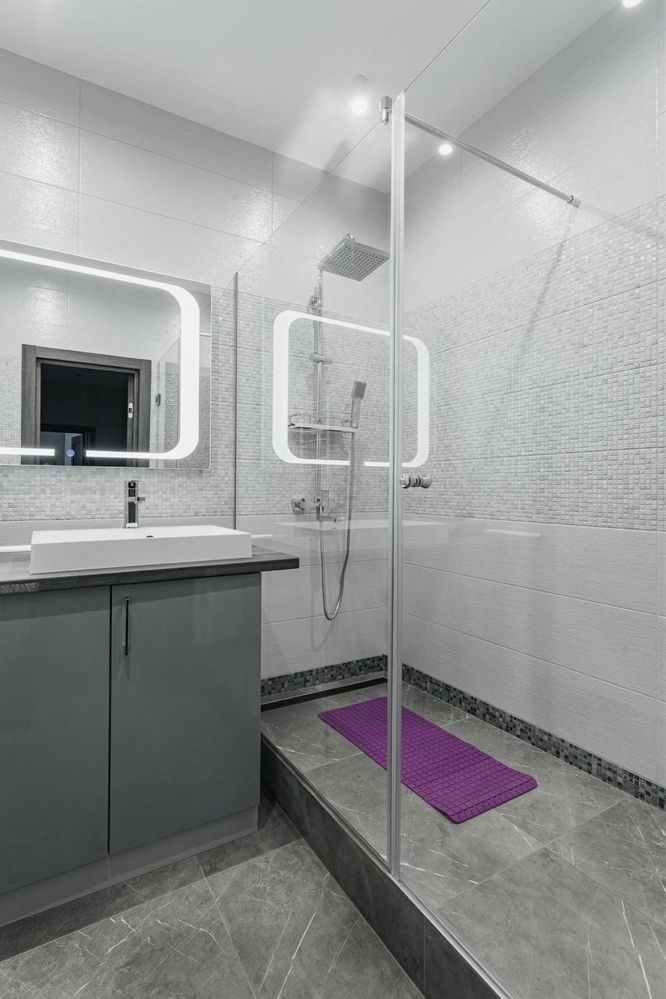 16 Flor!Grey Apartment with 2 rooms in Arcadia