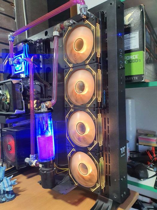 Thermaltake Core P5 ATX БУ без стекла, немн порезан корпус под кастом