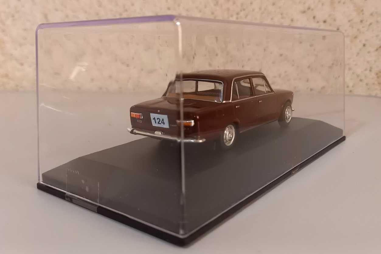 ВАЗ 2101 (FIAT-124) 1966г. в пластиковом боксе - Hachette
