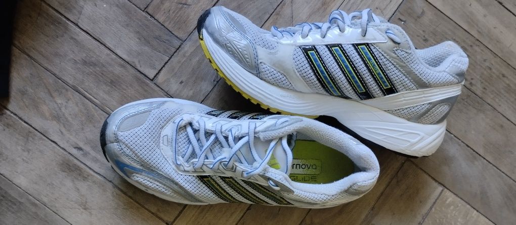 Кроссовки Adidas Supernova Glide