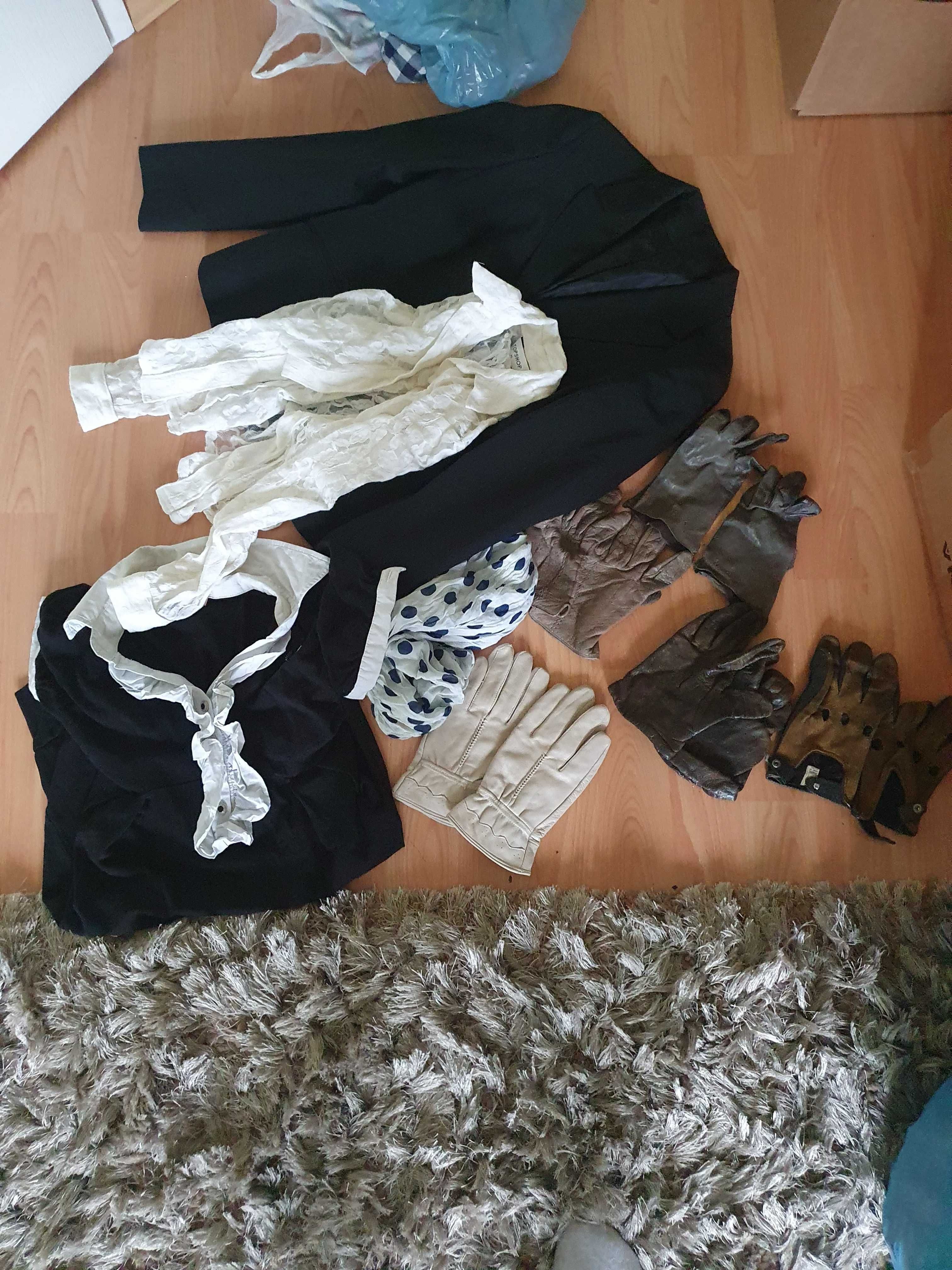 Zamienie duza ilosc ubran butow toreb